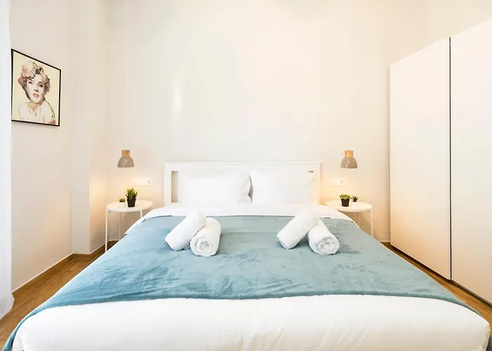 Υour Perfect Choice In Athens - Petralona
